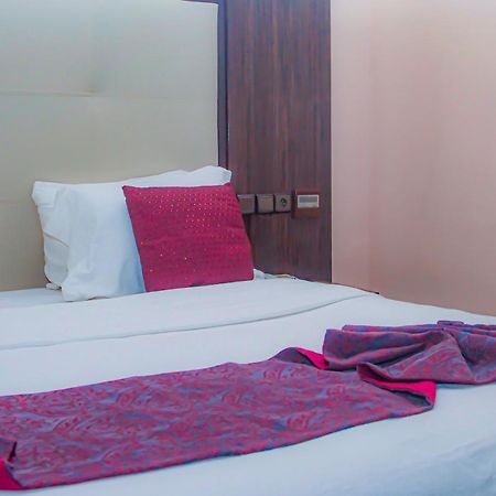 Hotel Fleur De Lys Almadies Dakar Esterno foto