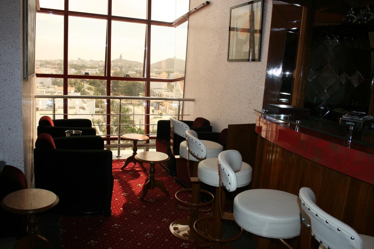 Hotel Fleur De Lys Almadies Dakar Esterno foto