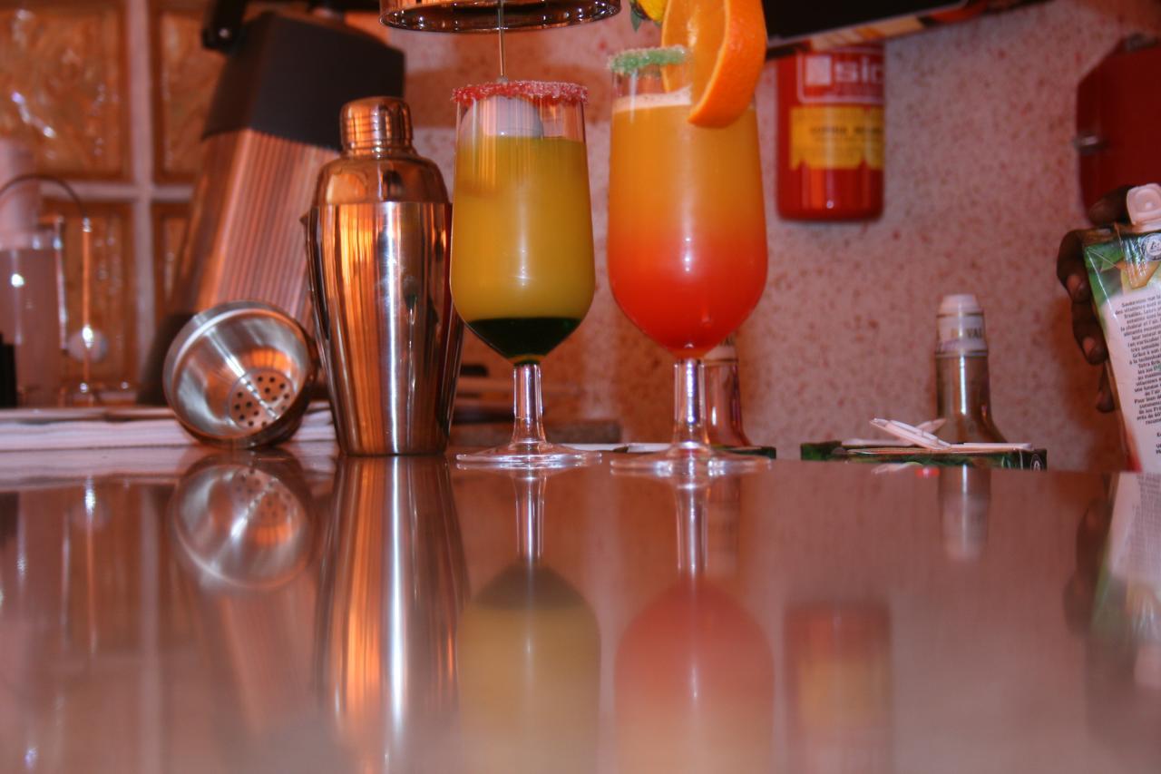 Hotel Fleur De Lys Almadies Dakar Esterno foto